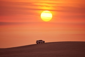 Jenseits der Skyline von Doha: W&uuml;stenlandschaften, K&uuml;sten&ouml;kosysteme und Outdoor-Erlebnisse