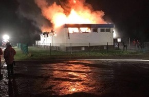 Polizeiinspektion Northeim: POL-NOM: Feuer im Sporthaus Hattorf