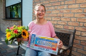 Deutsche Postcode Lotterie: Westerwälderin gewinnt 10.000 Euro bei Postcode Lotterie