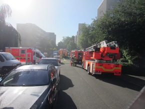 FW-MH: Ausgedehnter Wohnungsbrand - Keine Verletzten