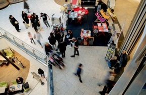 Hochschule München: Presseeinladung: „Mindsnacks“-Wissenskampagne live im Forum Schwanthaler Höhe, 27. April 2024