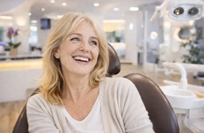 KU64 Zahn&auml;rzte Dr. Ziegler & Partner: Detox f&uuml;r die Z&auml;hne: Start ins neue Jahr mit sicherem Austausch alter Amalgamf&uuml;llungen