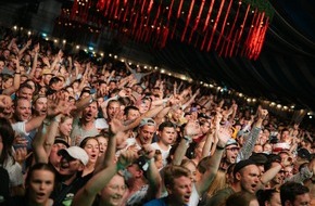 KonTent Champion: Wer spielt wann? Das erwartet euch Anfang August auf der Brass Wiesn 2025 / In gut zwei Wochen wird in Eching o'zapft!