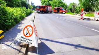 Feuerwehr Sprockhövel: FW-EN: Beschädigte Gasleitung sorgt für Einsatz der Feuerwehr Zusätzliche Einsätze durch Verkehrsunfall und Ölspur