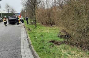 Feuerwehr Wetter (Ruhr): FW-EN: Wetter - Gewässerverunreinigung, Unterstützung Rettungsdienst und Verkehrsunfall