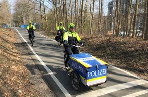 Polizei Bochum: POL-BO: Schwerpunktaktion in Bochum: Polizei tritt für mehr Sicherheit in die Pedale