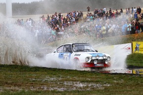 SKODA nimmt mit historischen Renn-, Rallye- und Serienautos am Oldtimer-Grand-Prix teil (FOTO)