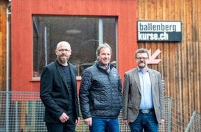 Ballenberg - Freilichtmuseum der Schweiz: Freilichtmuseum und Kurszentrum rücken näher zusammen / Gründung der Dachstiftung Ballenberg und Zusammenlegung des operativen Geschäfts