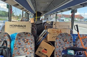 Polizeipräsidium Nordhessen - Kassel: POL-KS: Große Bus-Kontrolle an Autobahn 7: Zwölf Fahrzeuge mussten beanstandet werden