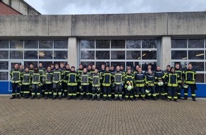 Freiwillige Feuerwehr Werne: FW-WRN: Erfolgreiche Teilnahme am Grundlehrgang