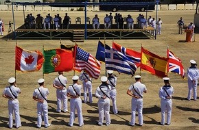 Presse- und Informationszentrum Marine: Führungswechsel im NATO-Verband (BILD)