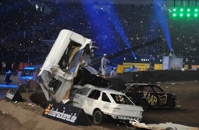 ProSieben: TV total Stock Car Crash Challenge 2011 (mit Bild)
