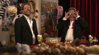 TELE 5: "Ein höchst bizarrer Brägen-Bierschiss mit Eierlikör und bunten Streuseln!" / Oliver Kalkofe und Peter Rütten präsentieren den "SchleFaZ: Zwiebel Jack räumt auf" (FOTO)