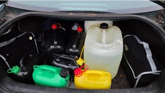 Polizeiinspektion Osnabr&uuml;ck: POL-OS: Osnabr&uuml;ck: Schneller Fahndungserfolg nach Tankbetrug an der Iburger Stra&szlig;e - kanisterweise Benzin im Kofferraum (Bild)