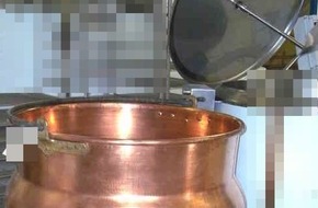 Polizeidirektion Wittlich: POL-PDWIL: Diebstahl von 30 Kupferkesseln in Dingdorf