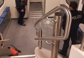 BPOLI DD: 47-Jähriger bedroht Einsatzkräfte der Bundespolizei in S-Bahn