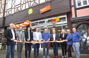 tegut... gute Lebensmittel GmbH & Co. KG: Presseinformation: Inklusion sichert Nahversorgung - tegut… und stellenwert.gmbh öffnen Lädchen für alles in Hann.Münden
