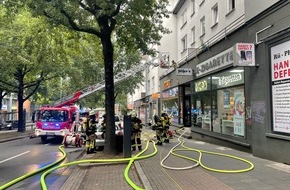 Feuerwehr Essen: FW-E: Kellerbrand im Essener Stadtkern - Brandrauch breitet sich in mehreren Gebäuden aus