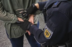 Bundespolizeidirektion Flughafen Frankfurt am Main: BPOLD FRA: Junge Mutter wandert direkt vom Flugzeug ins Gefängnis