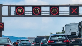 Polizeipräsidium Mittelhessen - Pressestelle Wetterau: POL-WE: +++ 260 sind 260 zu viel! +++ / Autobahnpolizei Mittelhessen dokumentiert Verstöße