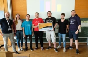 Debeka Versicherungsgruppe: Presse-Information: Debeka verleiht Innovationspreis für beste Projektarbeiten im Fach Informatik