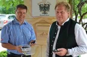 Hotel Schwarzer Adler: Hotel Schwarzer Adler, Bergbahnen und Tourismusverband starten Geocaching-Offensive im Tannheimer Tal - BILD