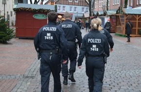 Polizeiinspektion Stade: POL-STD: Polizei startet im Landkreis Stade mit Corona-Kontrollen - Augenmerk auf Einhaltung der 2G-Vorschriften