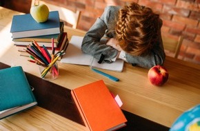 Verbraucherzentrale Nordrhein-Westfalen e.V.: Vorsicht vor ADHS-Coachings: Unwissenschaftliche Therapien können Schaden anrichten