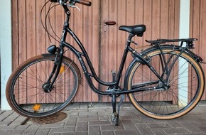 Polizeiinspektion Diepholz: POL-DH: --- Syke, Kind auf Fahrrad angefahren und geflüchtet - Diepholz, Pkw auf Rollsplitt zu schnell, drei Verletzte ---