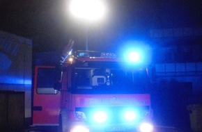 Feuerwehr Bottrop: FW-BOT: Brand in einem Getränkemarkt an der Pelsstraße