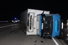 Polizeidirektion Kaiserslautern: POL-PDKL: Umgestürzter Lastkraftwagen