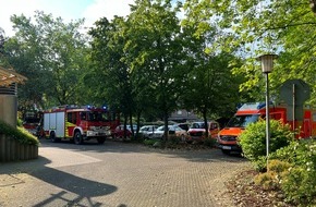 Freiwillige Feuerwehr Werne: FW-WRN: FEUER_4 - Vollalarm - Brandgeruch auf der Station