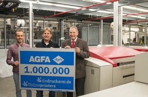 Onlineprinters GmbH: Plattenbelichtungs-Rekord bei Onlineprinters / Agfa-Belichter Avalon N8-80 knackt die Million