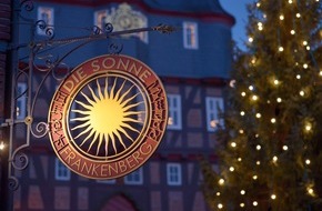 Die Sonne Frankenberg: Die Sonne Frankenberg mit festlichen Arrangements für die Weihnachtsfeier mit Kollegen oder Freunden