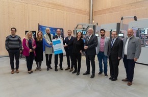 Otto-Friedrich-Universität Bamberg: PM: KMU-KI-Erfahrungszentrum geht in die Verlängerung