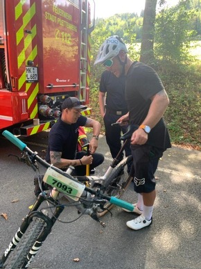FW-PL: Feuerwehr Plettenberg im Einsatz beim P-Weg Sportwochenende