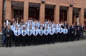 Polizei Rhein-Erft-Kreis: POL-REK: 210901-4: 54 neue Mitarbeiterinnen und Mitarbeiter für die Polizei des Rhein-Erft-Kreises