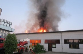 Polizeipräsidium Trier: POL-PPTR: Großbrand in einer Schreinerei in Bleialf