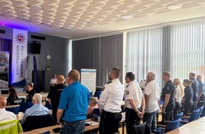 Polizeiakademie Niedersachsen: POL-AK NI: Bundesweiter Austausch zu Fernfahrerstammtischen - Fachkonferenz setzt wichtige Impulse