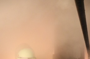 Freiwillige Feuerwehr Gemeinde Schiffdorf: FFW Schiffdorf: Starke Verrauchung: Toaster sorgt für Einsatz der Feuerwehr