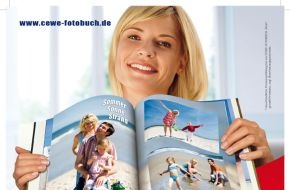 CEWE Stiftung & Co. KGaA: Sommererinnerungen zum Leben erweckt / Tipps für bildschöne Urlaubsdokumentationen in CEWE FOTOBÜCHERN