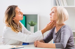 Amgen GmbH: Bei der Schilddrüsenerkrankung Morbus Basedow immer auch auf die Augen achten!