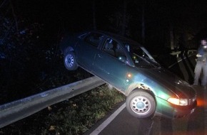 Polizeipräsidium Westpfalz: POL-PPWP: Unfall: 70 Meter auf der Schutzplanke entlang gerutscht