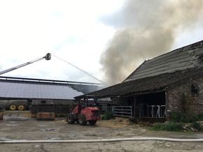 Feuerwehr Kalkar: Scheunenbrand