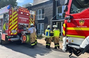 Feuerwehr Voerde: FW Voerde: Aufwändige Lüftungsmaßnahmen bei Brand in Voerde- Spellen