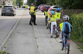 Polizeidirektion Lübeck: POL-HL: Ostholstein - Eutin / Ferien-Radfahrkurs auf dem Verkehrsübungsplatz in Eutin