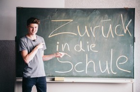 ZDF: #FelixFragt: YouTube-Star checkt fürs ZDF Deutschland vor der Wahl /  Reportage und Webserie zur Bundestagswahl mit Felix von der Laden (FOTO)
