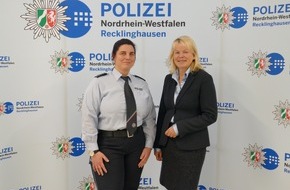 Polizeipräsidium Recklinghausen: POL-RE: Gladbeck: PHKin Sandra Hasewinkel wird neue Leiterin des Bezirks- und Schwerpunktdienstes
