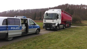 Polizeipräsidium Mittelhessen - Pressestelle Marburg-Biedenkopf: POL-MR: Polizei kontrolliert das Durchfahrtverbot an der B 3 - Bußgelder und Verwarnungen ausgesprochen;