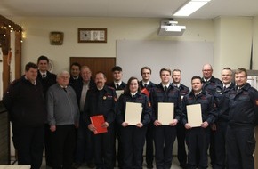 Feuerwehr Iserlohn: FW-MK: Jahresdienstbesprechung der Löschgruppe Hennen